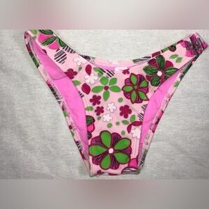 Recco Size Large Brazilian Pink Floral Bikini Bottom. New No Tags.
